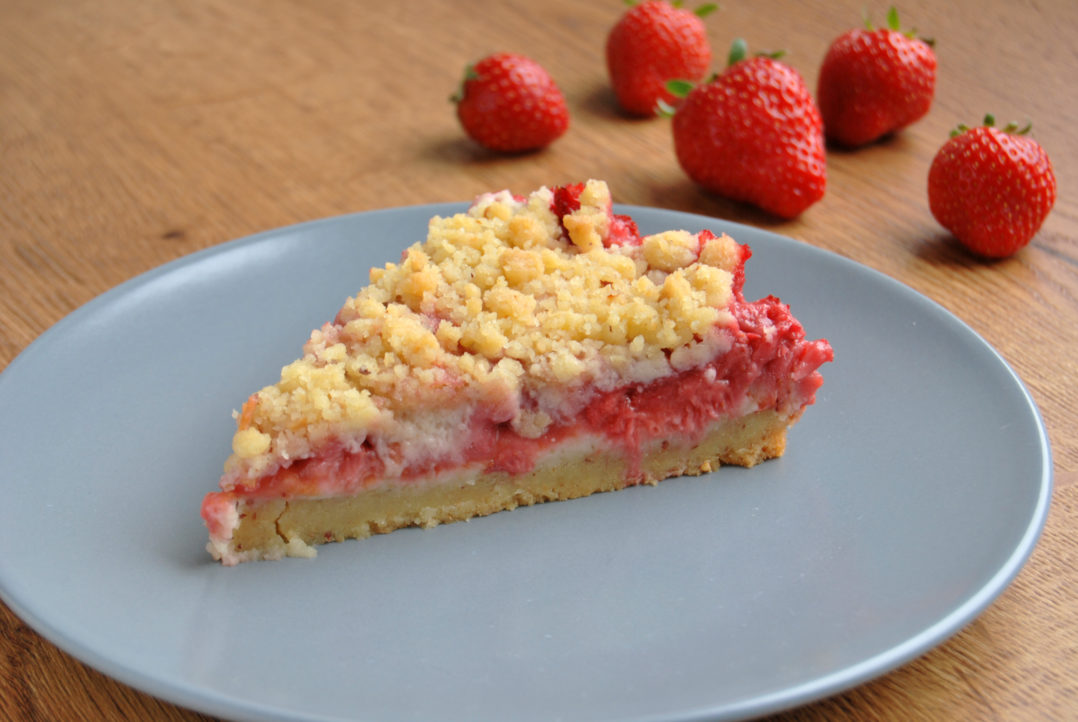 Rezept Erdbeer-Streuselkuchen aus der Springform ohne Ei | Die Frische ...