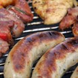 Grill-Tipps für ihre Sommerparty Beim Barbecue können die verwendeten Lebensmittel fettärmer zubereitet werden, als in der Pfanne ...