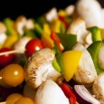 Vegetarisch Grillen – Grillgenuss ohne Fleisch Überraschen Sie ihre Gäste das nächste Mal mit einem vegetarischer Grillabend. Auch ohne Fleisch lässt es sich abwechslungsreich und genussvoll grillen ...