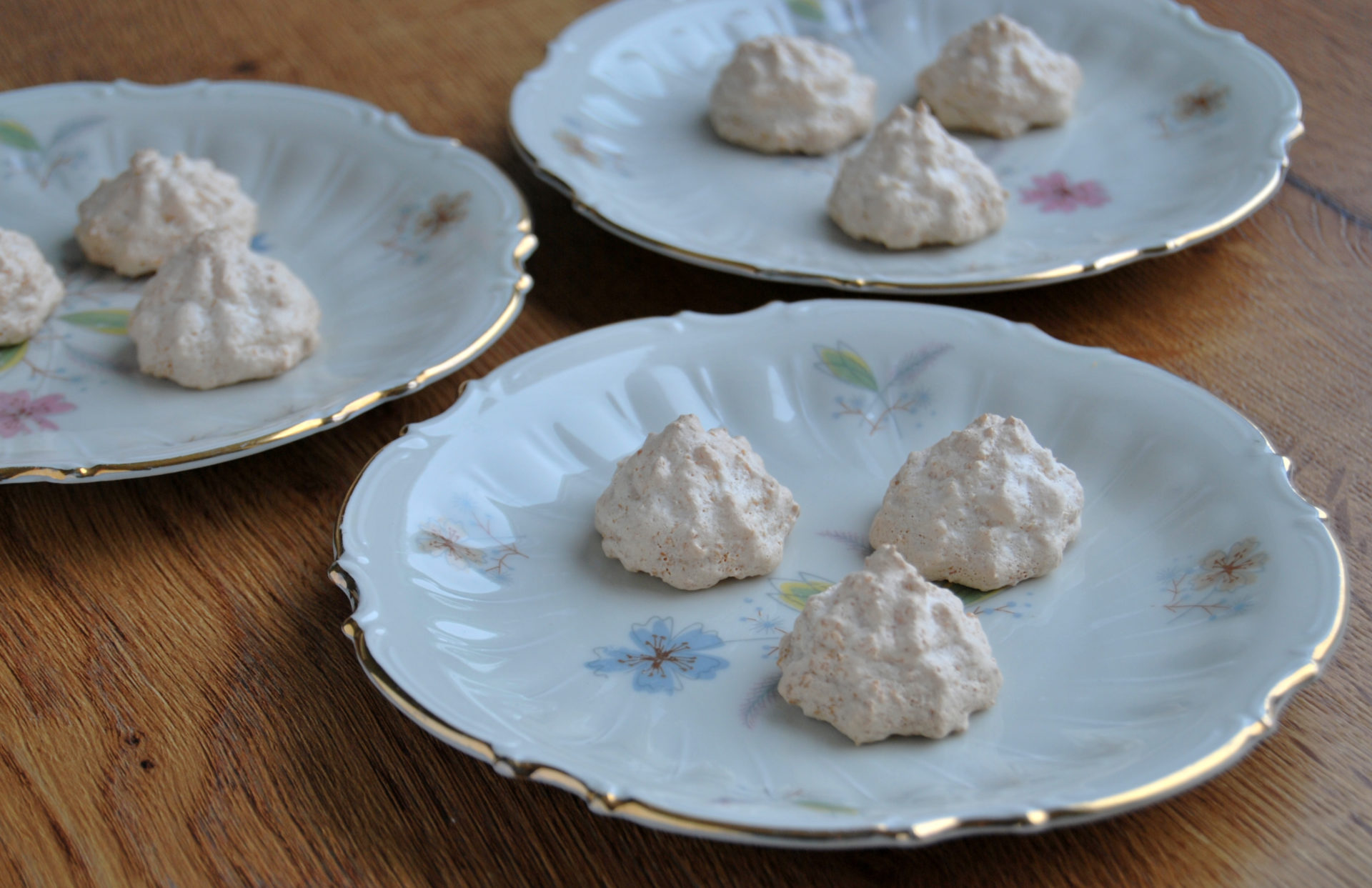 Kokosmakronen, Kokosbusserl mit Honig Rezept - Die Frische Küche