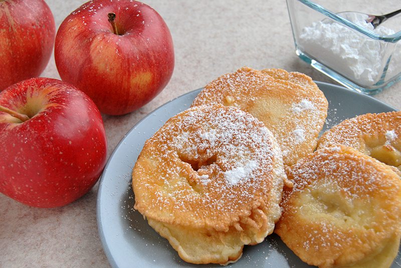 Einfaches Rezept gebackene Apfelspalten - Die Frische Küche