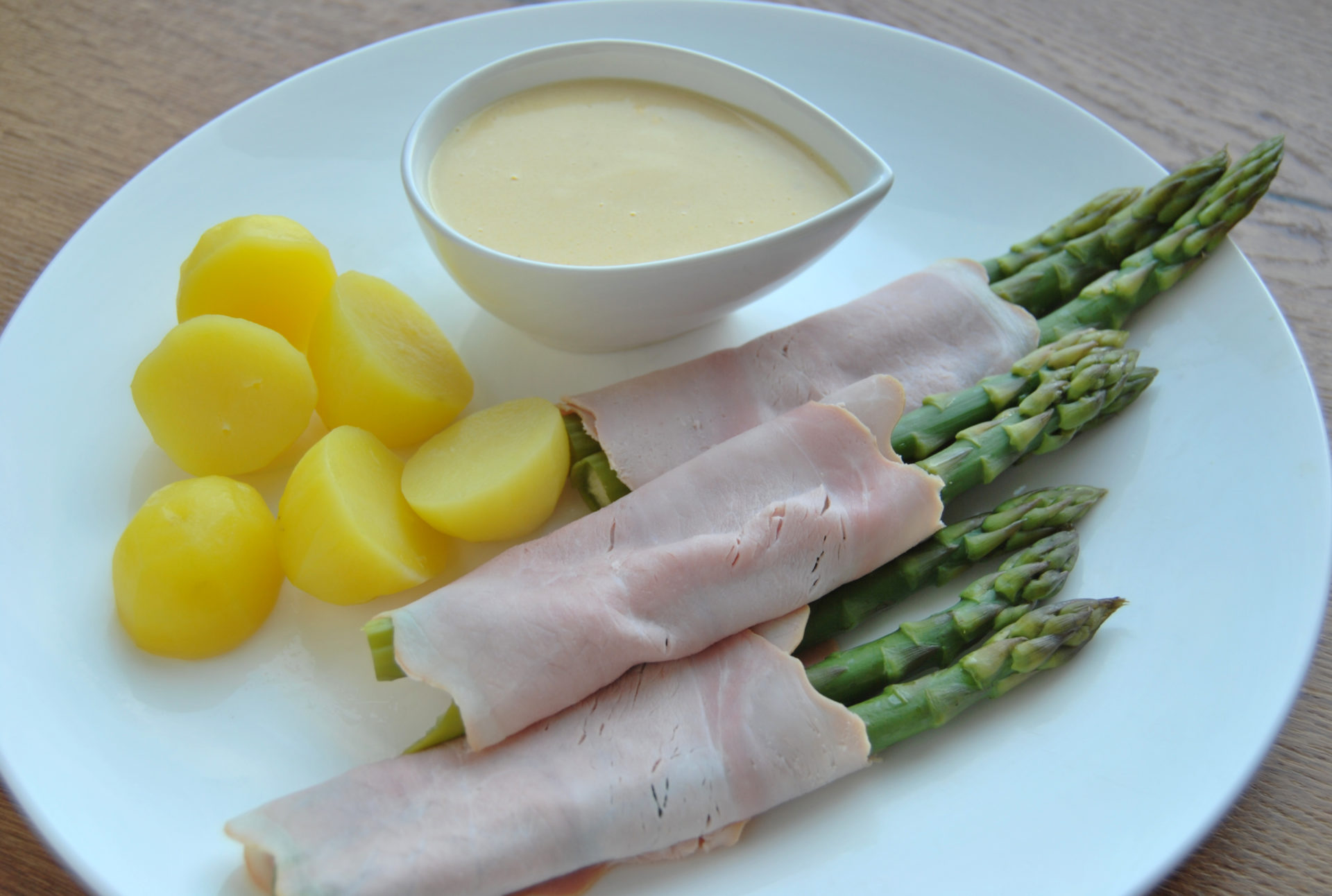 Rezept Spargel mit leichter Sauce Hollandaise Alternative Die Frische