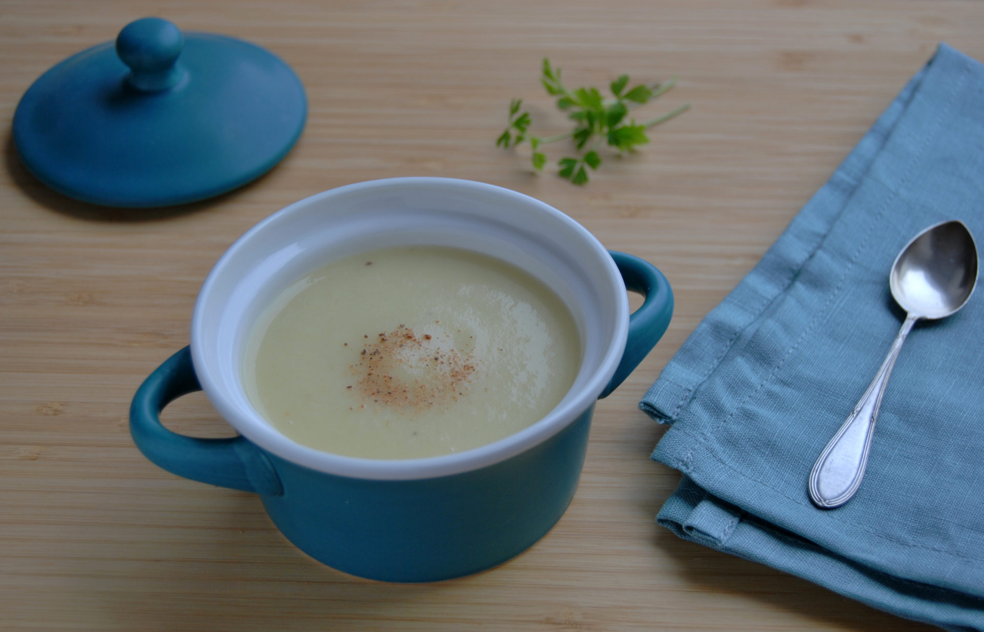 Pastinakensuppe mit Kartoffeln Rezept - Die Frische Küche