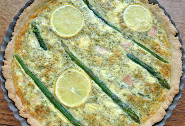 Spargel Lachs Quiche Rezept mit Mürbteig - Die Frische Küche