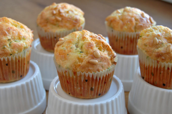 Zucchini-Käse-Muffins Rezept - Die Frische Küche